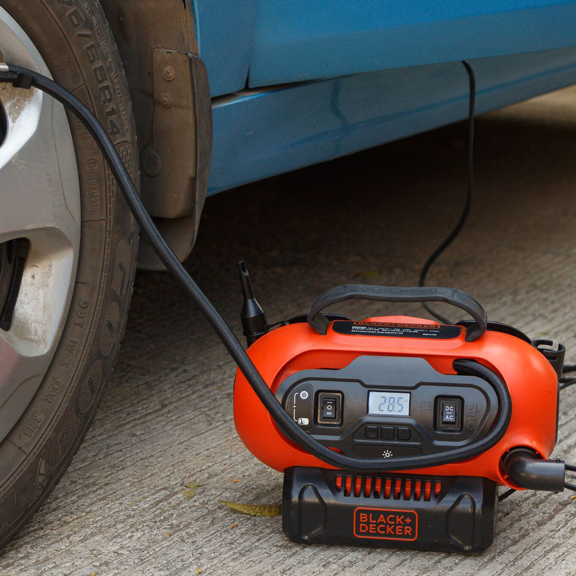    Black&Decker BDCINF18N-QS 12Volt/220Volt/18Volt Li-Ion 160PSI Şarjlı Hava Kompresörü 