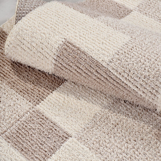  Caster CD03 120x180 cm Halı