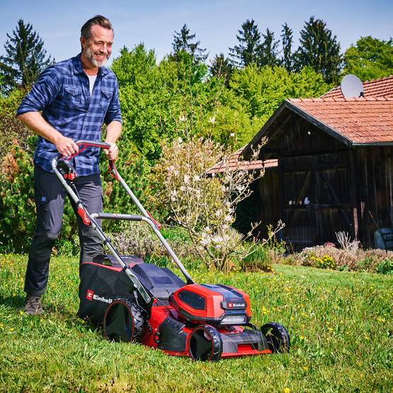 Einhell GP-CM 36/47 S Li BL (4x4,0 Ah) + GP-CT 36/35 Li BL Çim Biçme Seti (Çim Biçme Makinesi + Kenar Kesme Makinesi)
