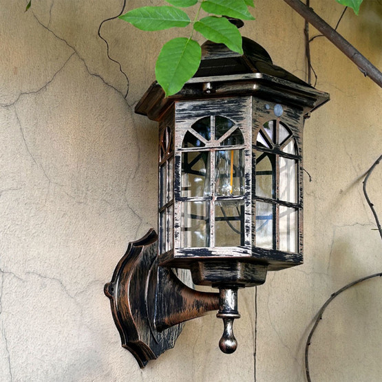 Fener Ampul Görünümlü Solar Led Aplik