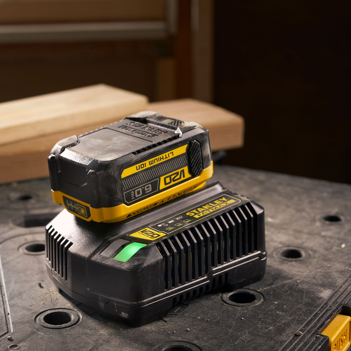    Stanley Sfmcb206-Xj V20 Serisi 18V 6Ah Akü 