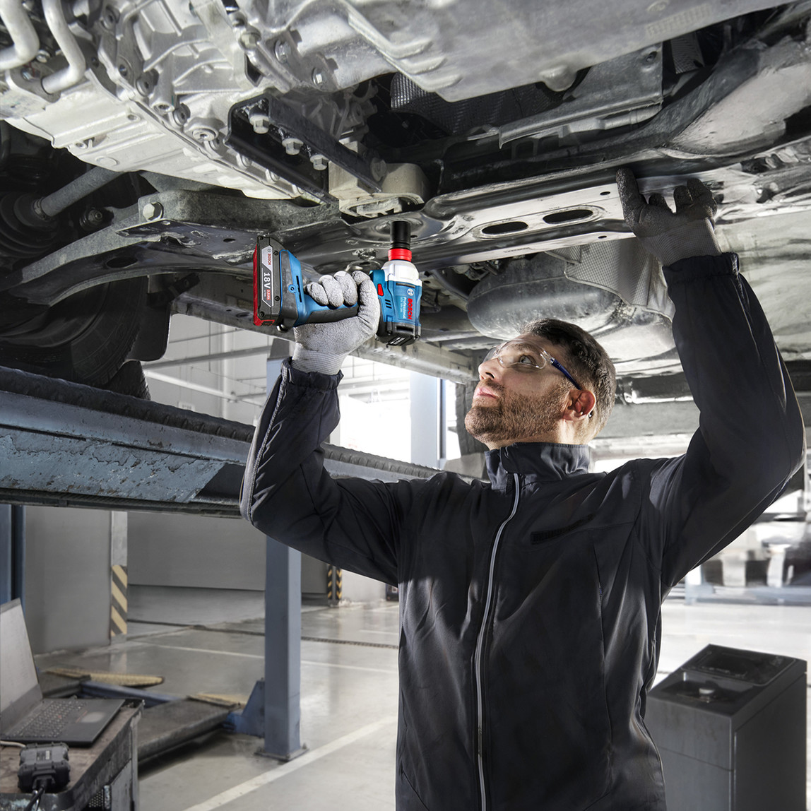    Bosch GDX 18V-285 Profesyonel Solo Akülü Darbeli Vidalama Makinesi(Akü ve Şarj Cihazı Dahil Değildir.) 