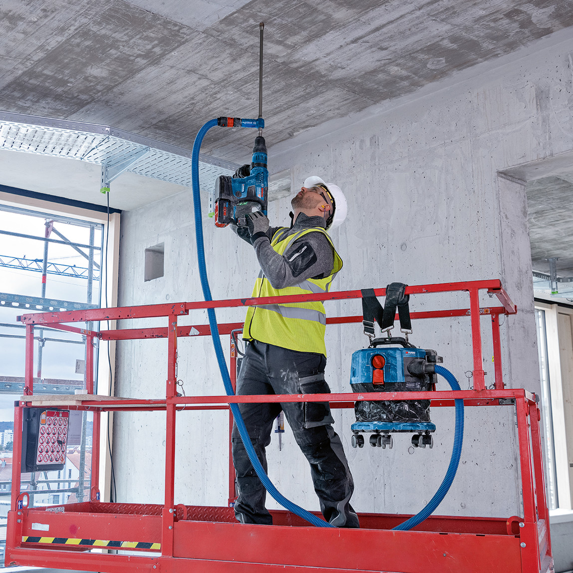    Bosch GAS 18V-12 MC Akülü Toz Emme Makinesi 