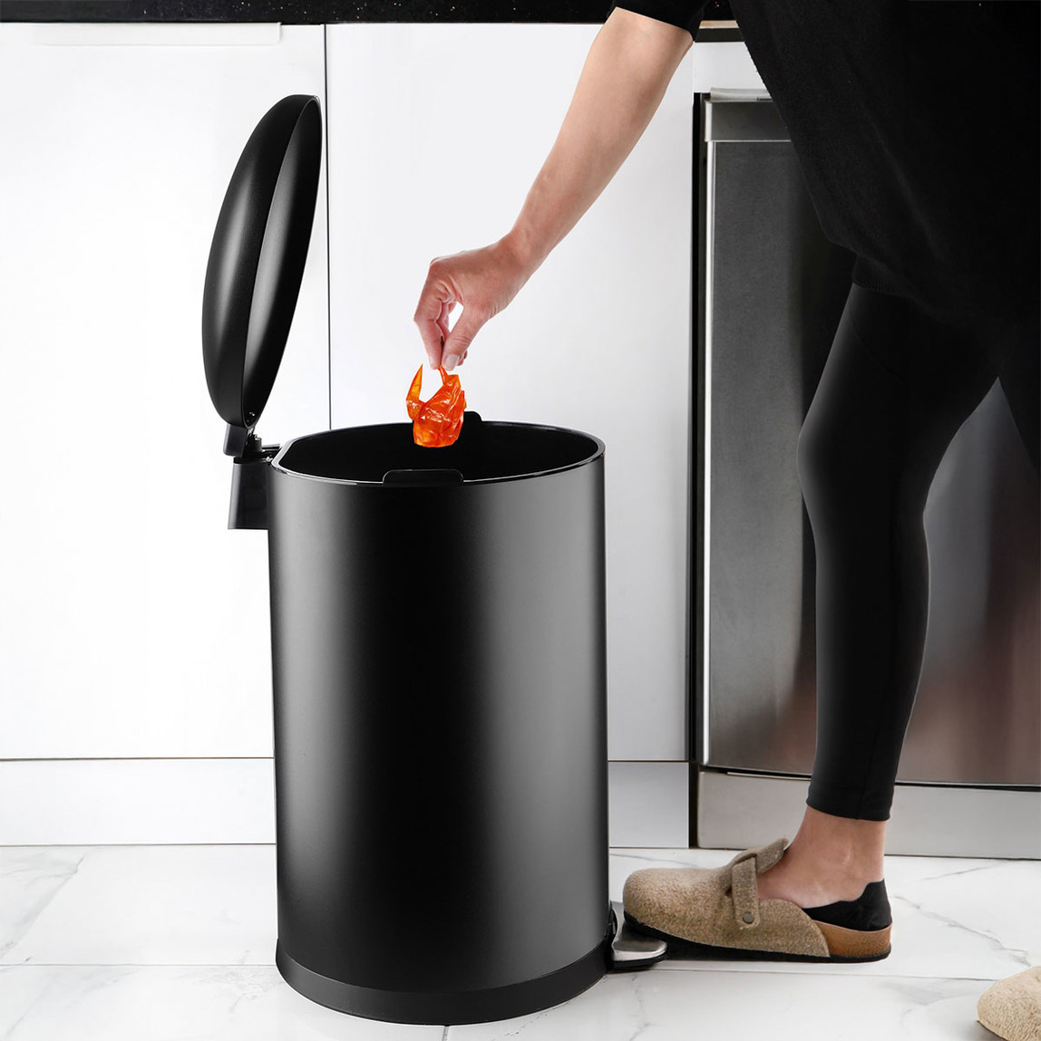    Bombe Kapaklı Çöp Kovası 30L Texture Siyah 