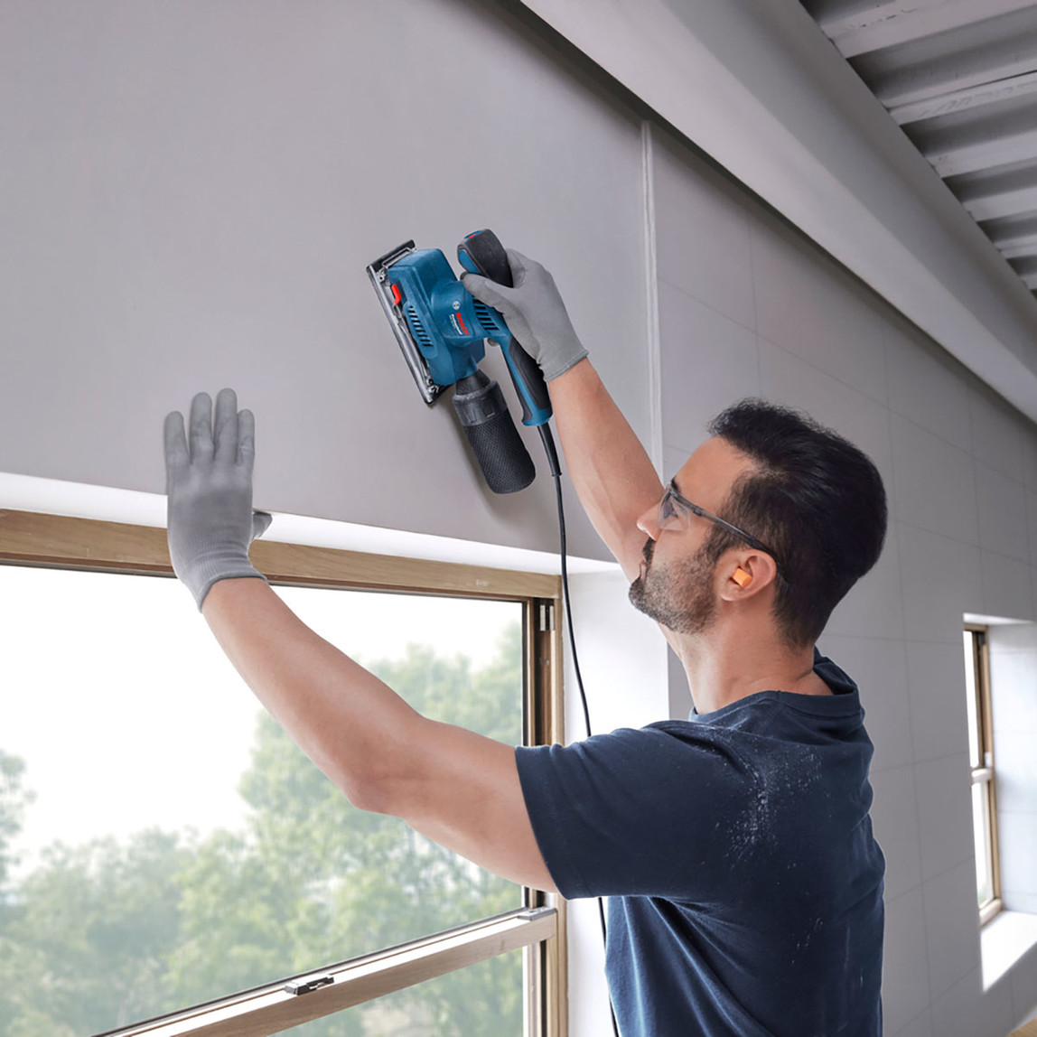    Bosch GSS 20-18 A Titreşimli Zımpara Makinesi 