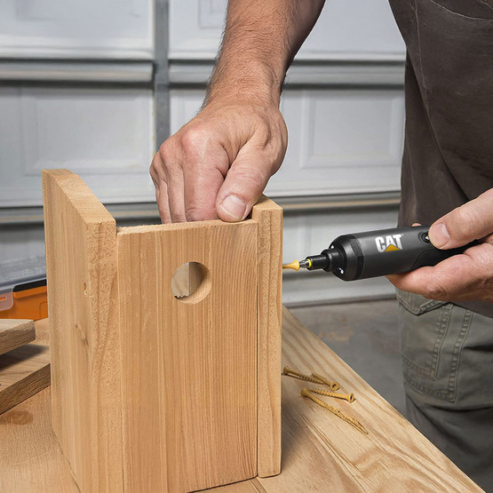 CAT DX1110 3.6Volt 1.5Ah. Li-ion Akıllı Şarjlı Tornavida (26 adet Bits Uç Seti Hediyeli)