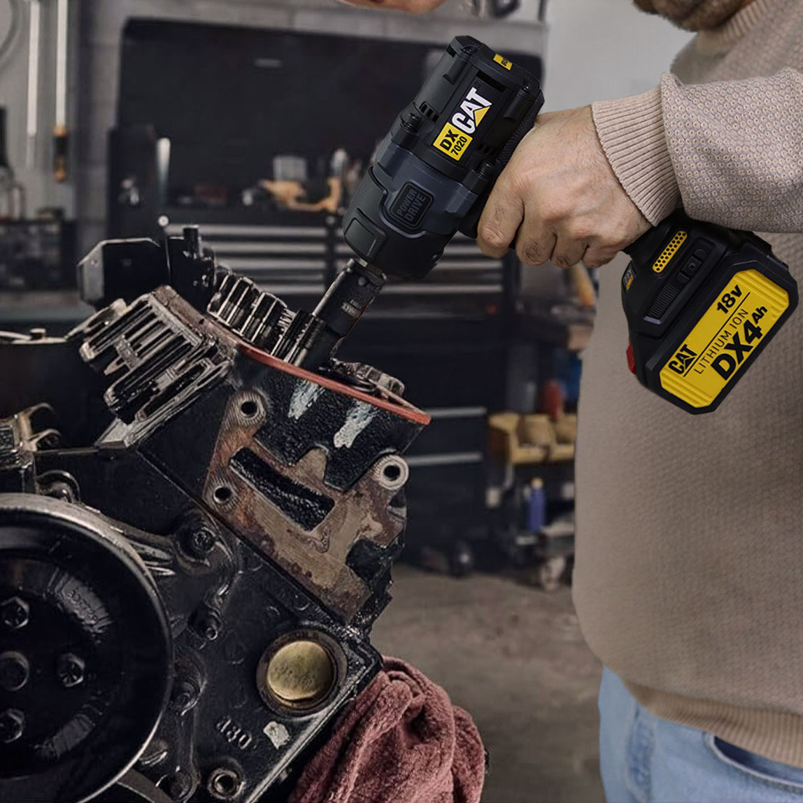    CAT DX7020 18Volt 4.0 Ah Çift Akülü Kömürsüz 700-880Nm Profesyonel Şarjlı Somun Sıkma 