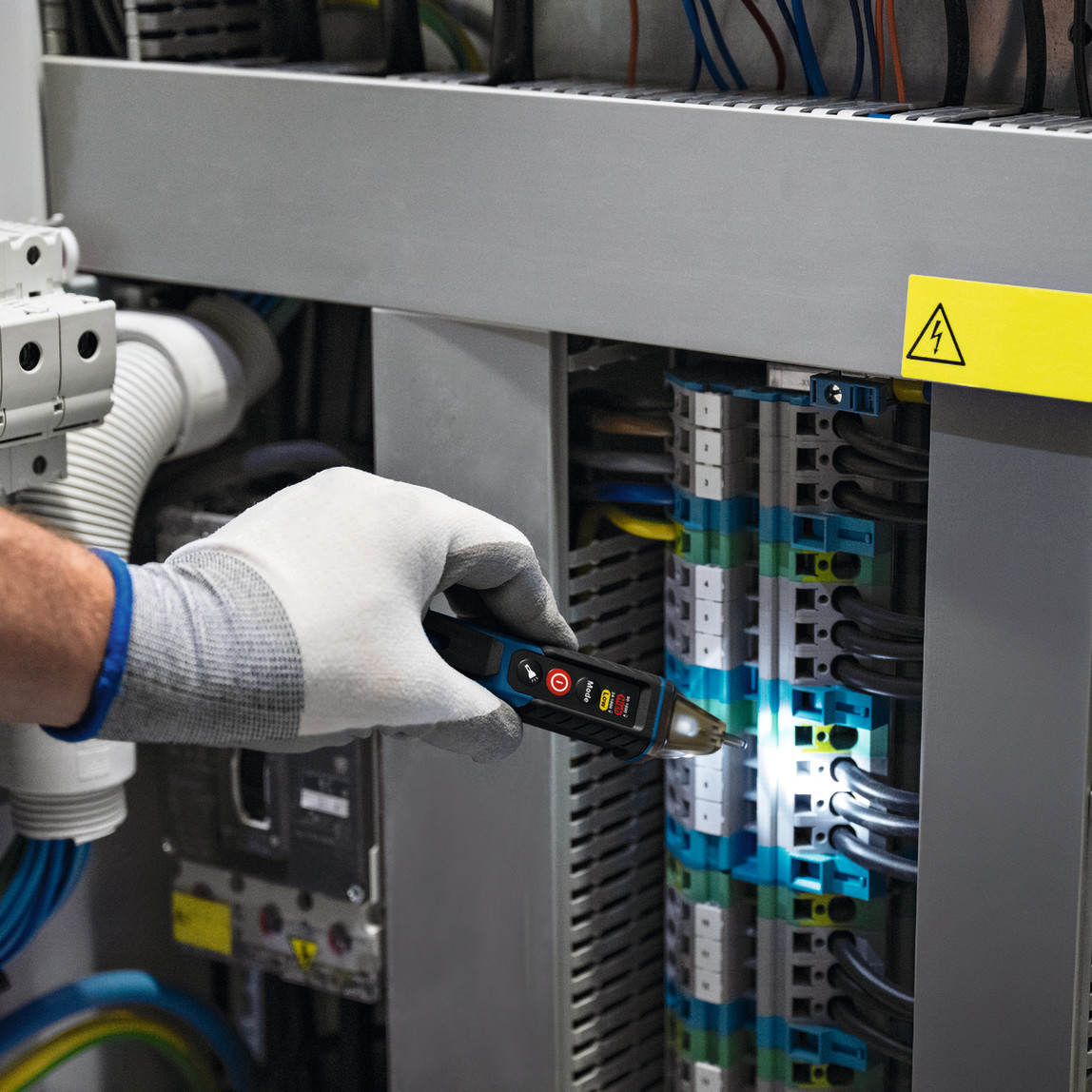    Bosch GVD 1000-17 Temassız Voltaj Test Cihazı 