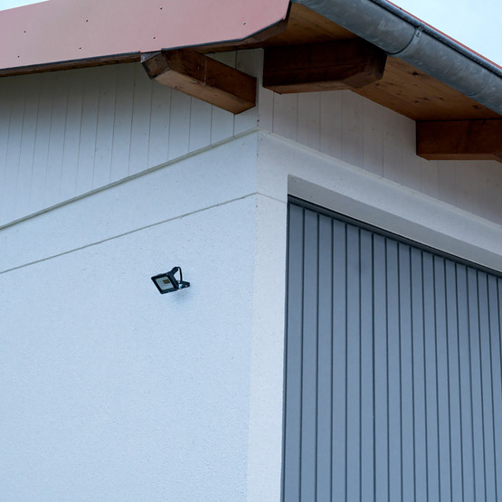 Brennenstuhl Led Dış Mekan Projektör JARO 1060 IP65 6500K