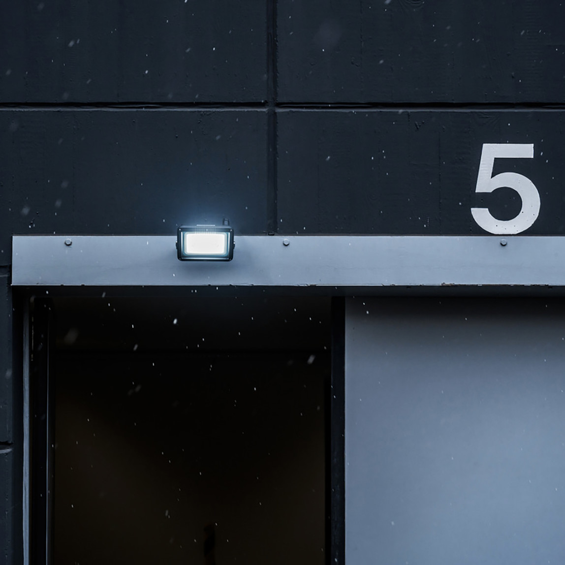    Brennenstuhl Led Dış Mekan Projektör JARO 4060 IP65 6500K 