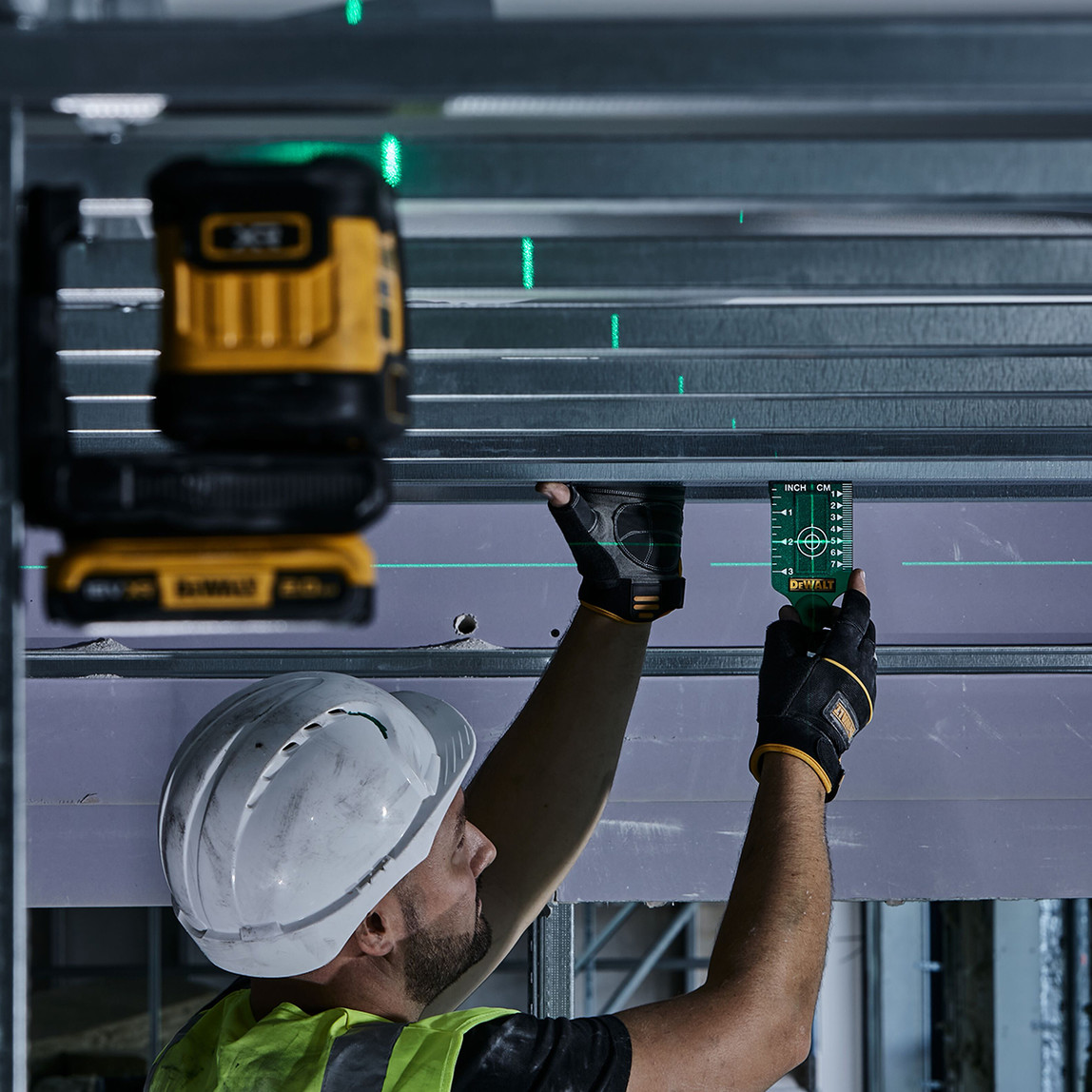    Dewalt DCLE34021N-Xj 18V Solo Çapraz Yeşil Çizgi Lazer 