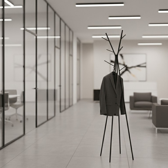 Tripod Portmanto Askılık Siyah