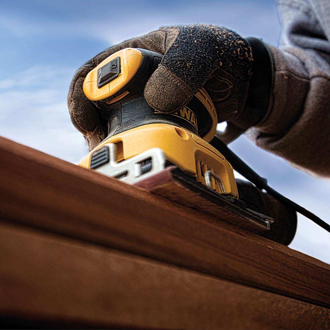    Dewalt 230W Titreşimli Zımpara 
