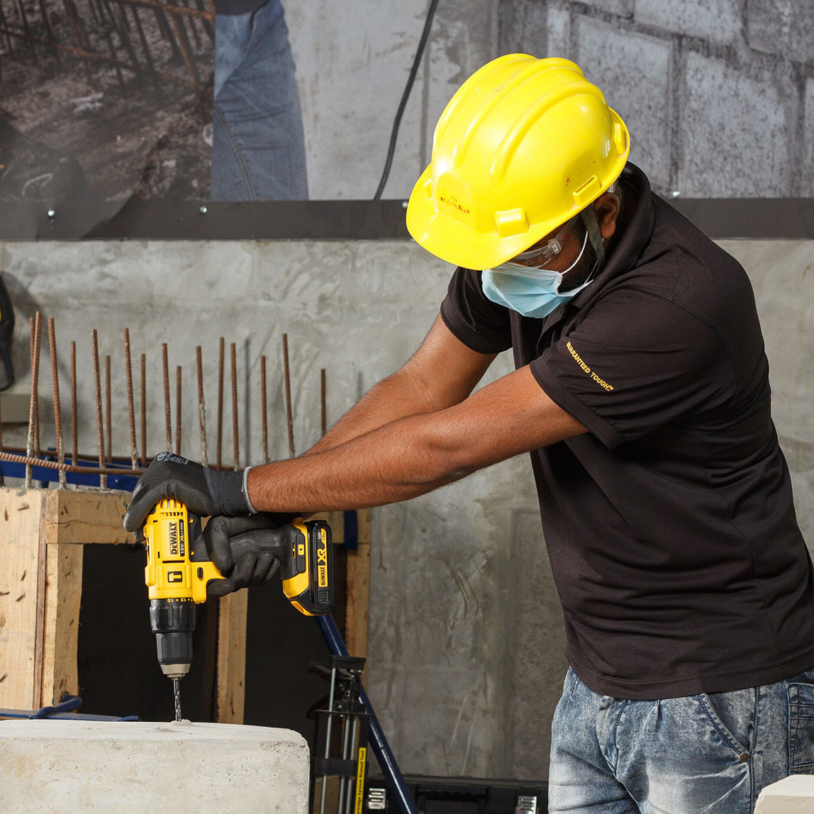    Dewalt Dcd776D2-Tr 18V 2 Ah Li-İon Şarjlı Darbeli Matkap 
