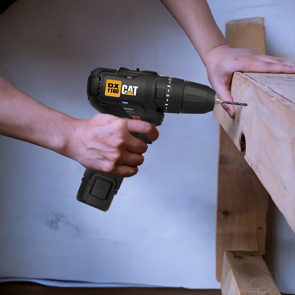    CAT DX1160 12Volt/2.0Ah Li-ion Çift Akülü Kömürsüz Profesyonel Şarjlı Darbeli Matkap + DA01901 32 Parça Aksesuar Seti 