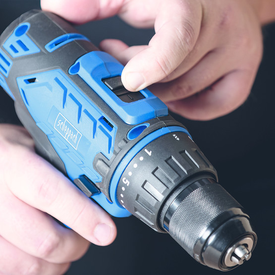 Scheppach C-DTB74/1-X 20V 2x2AH Akülü Vidalama (74 Parça Aksesuar Seti Dahildir)