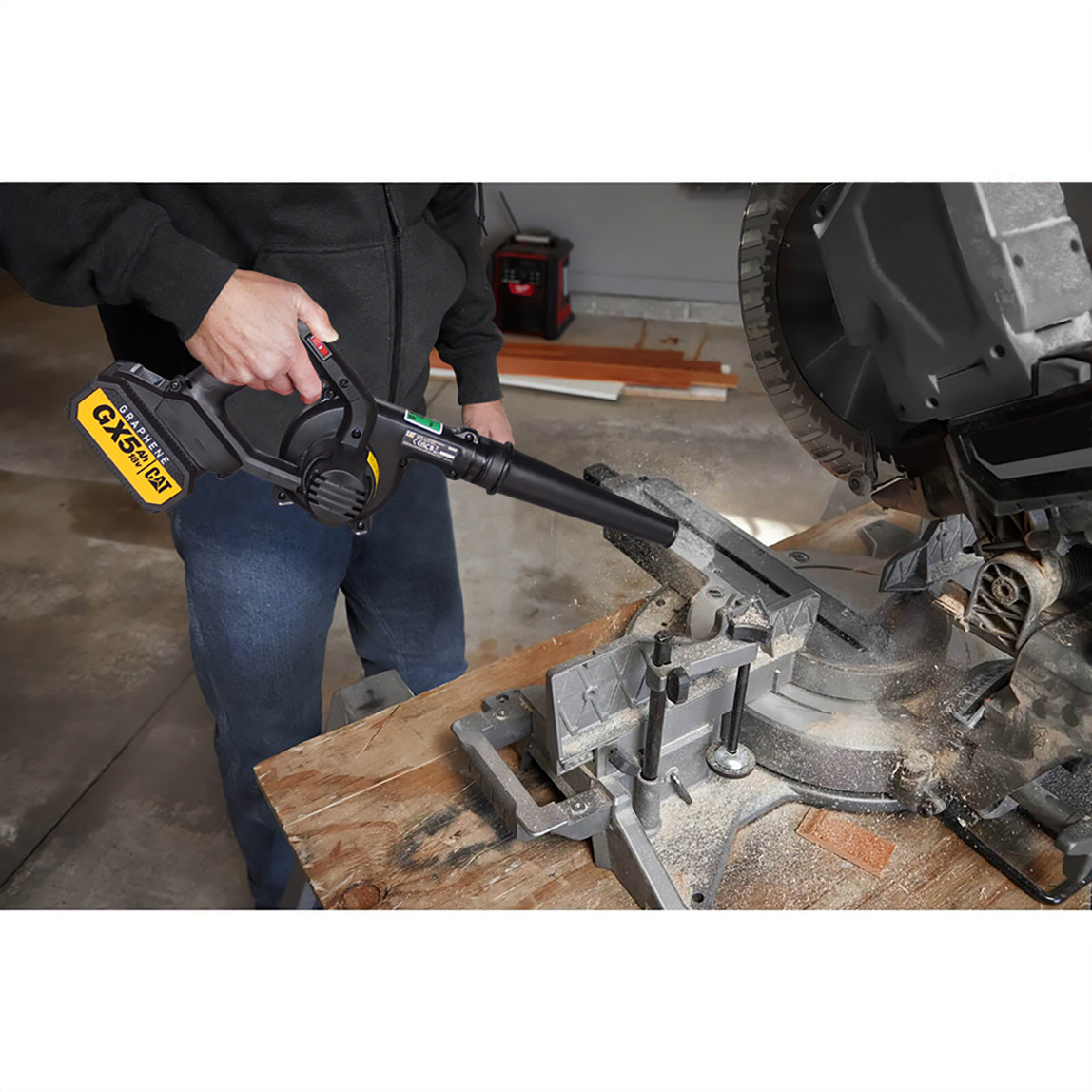    Cat DX91B 18Volt Profesyonel Devir Ayarlı Üfleyici + 5 Parça Aksesuar (Akü Dahil Değildir) 