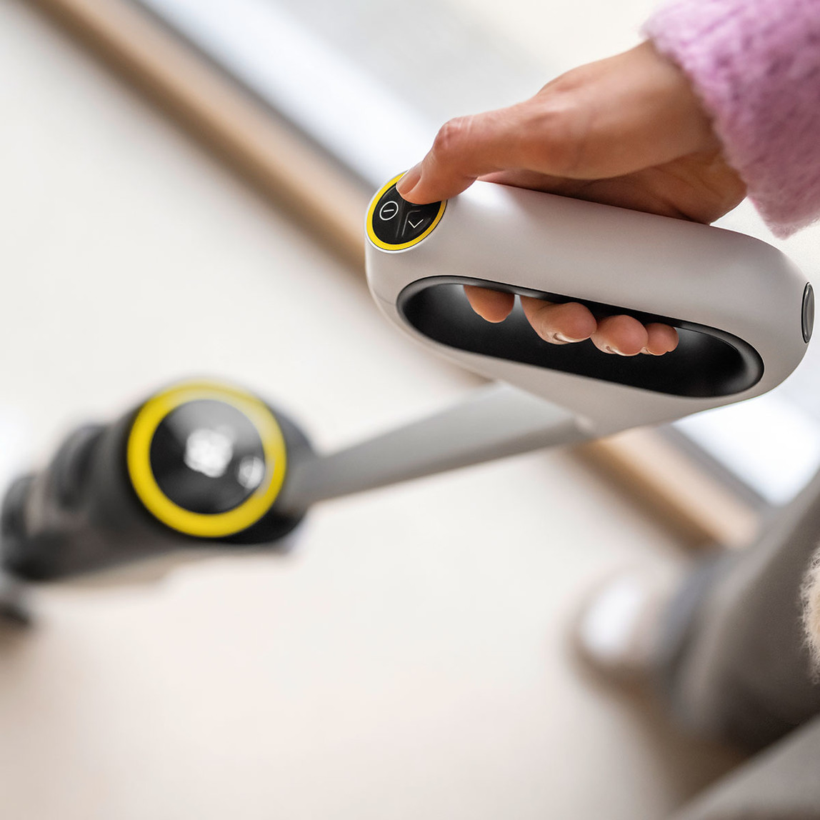    Karcher FCV 4 Islak Kuru Dikey Süpürge 