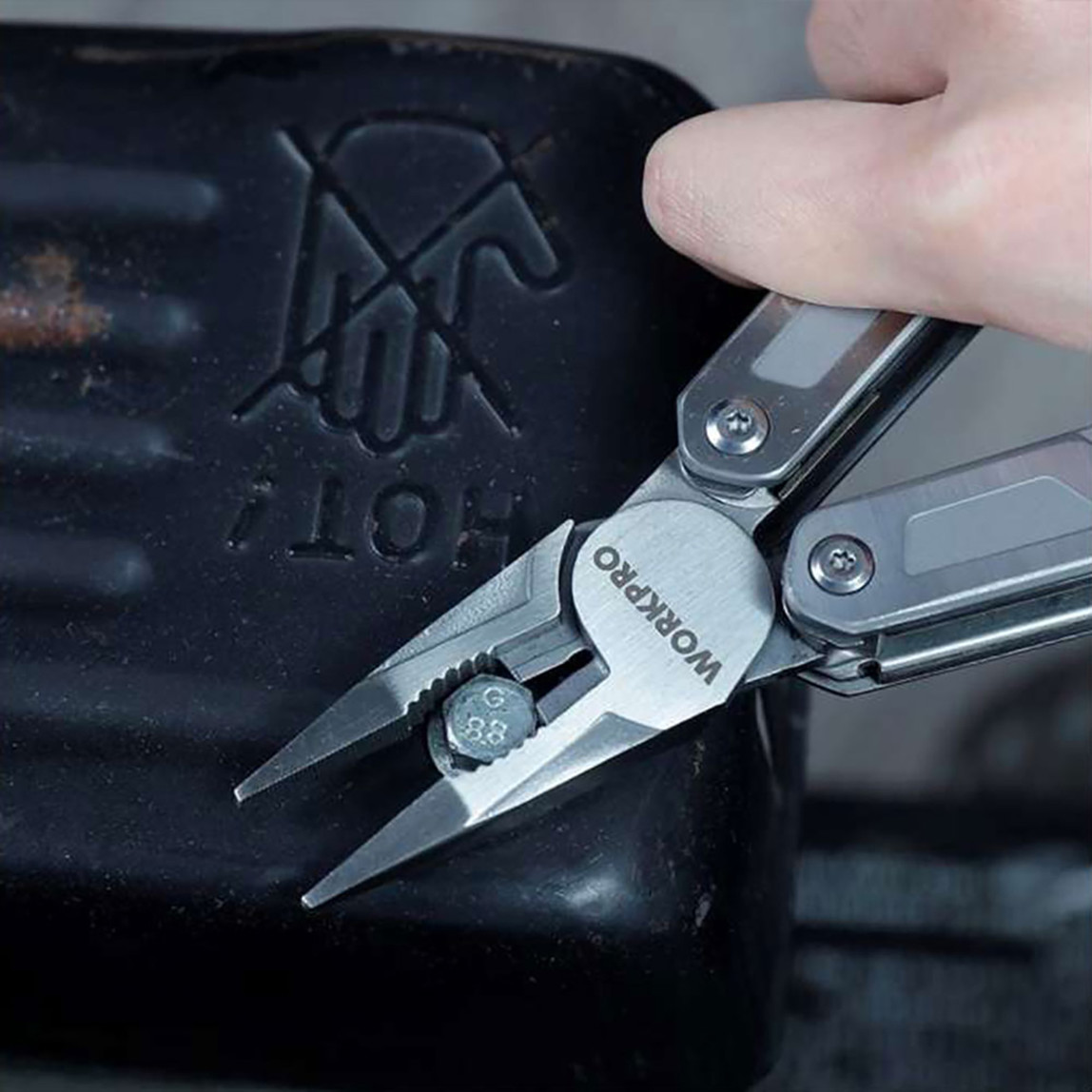    WORKPRO WP382002 15 IN 1 Çok Fonksiyonlu Profesyonel Pense Seti + Taşıma Kılıfı 