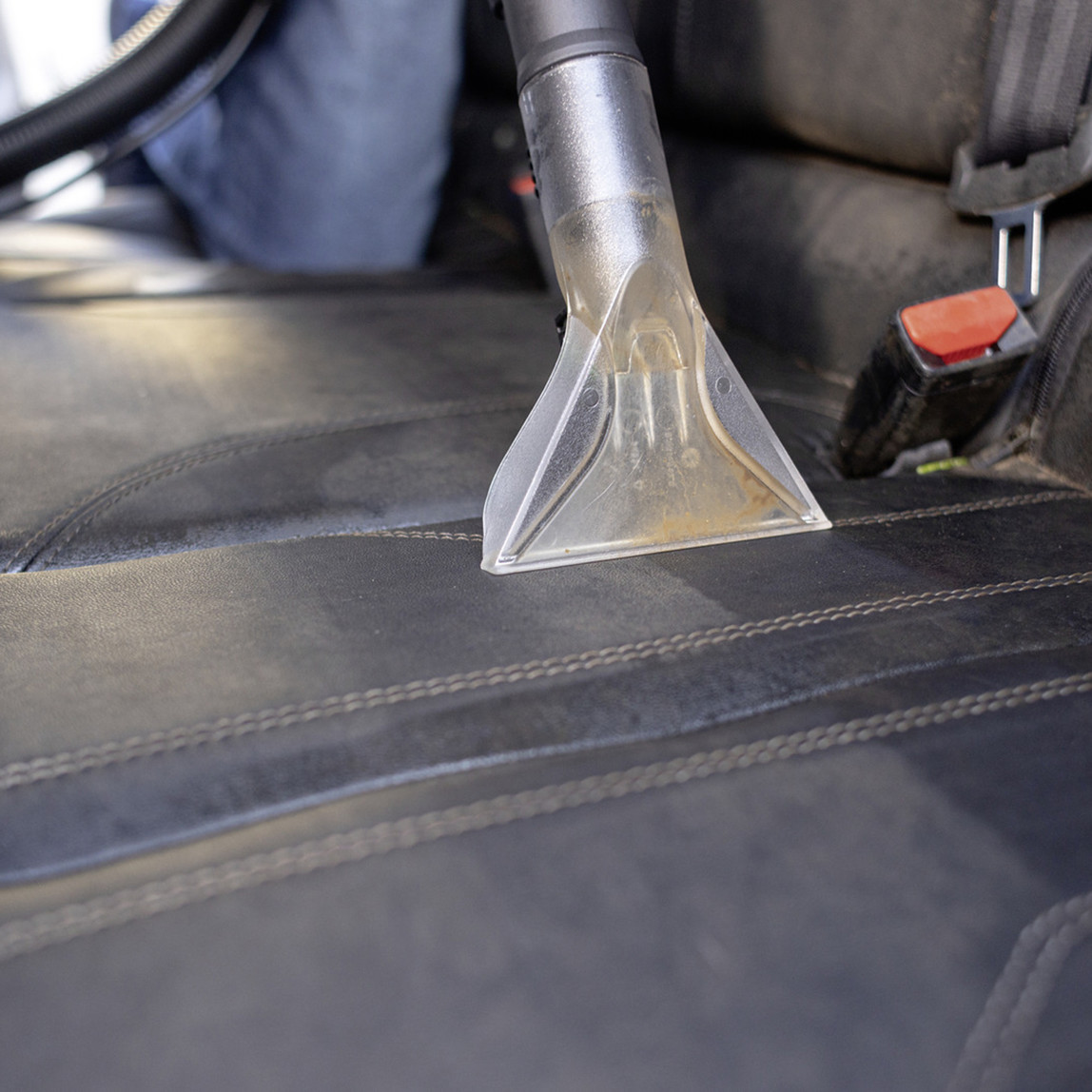    Karcher Puzzi 4/30 Classic Halı Yıkama Makinesi 