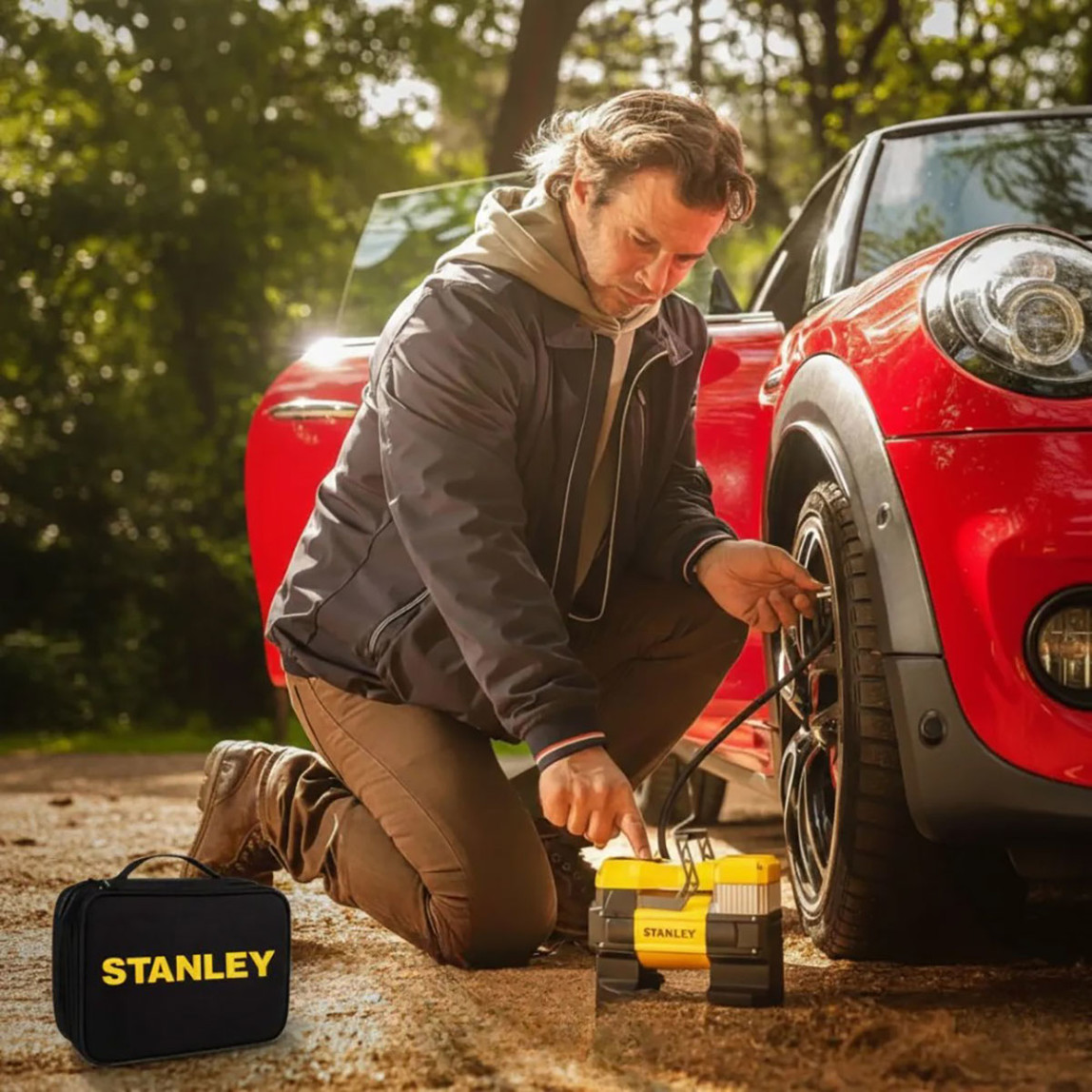    Stanley SXIF0001 12Volt 150 PSI Dijital Basınç Göstergeli Lastik Şişirme Pompası 