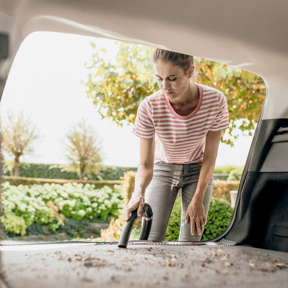    Karcher WD 4 S Go Further Islak Kuru Elektrikli Süpürge 