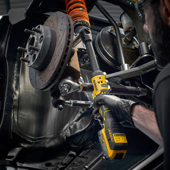 Dewalt Dcf513En-Xj 3/8