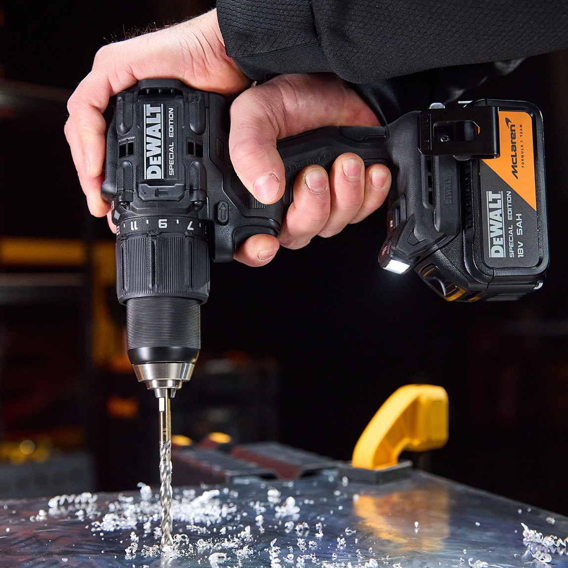    Dewalt Dcd86Mp2T-Qw Mclaren 2x5 Ah Darbeli Matkap 