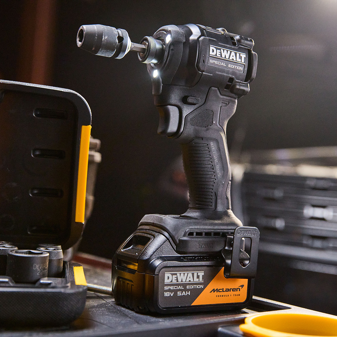    Dewalt Dcf86Mp2T-Qw Mclaren 2X5Ah Darbeli Tornavida 