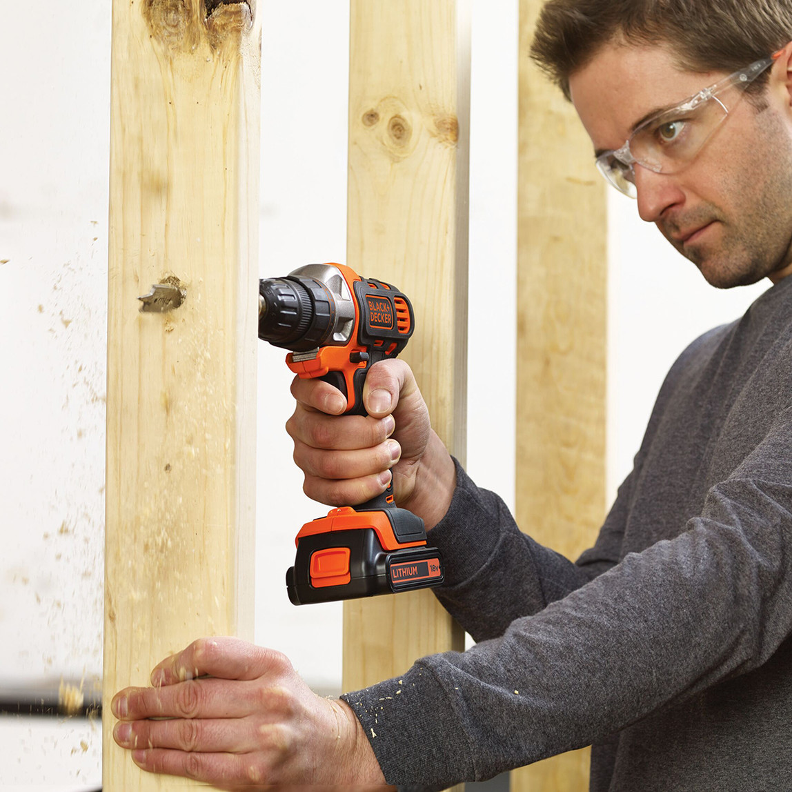    Black&Decker MT218KB-QW 18v Multi Başlıklı Çift Akülü Matkap 