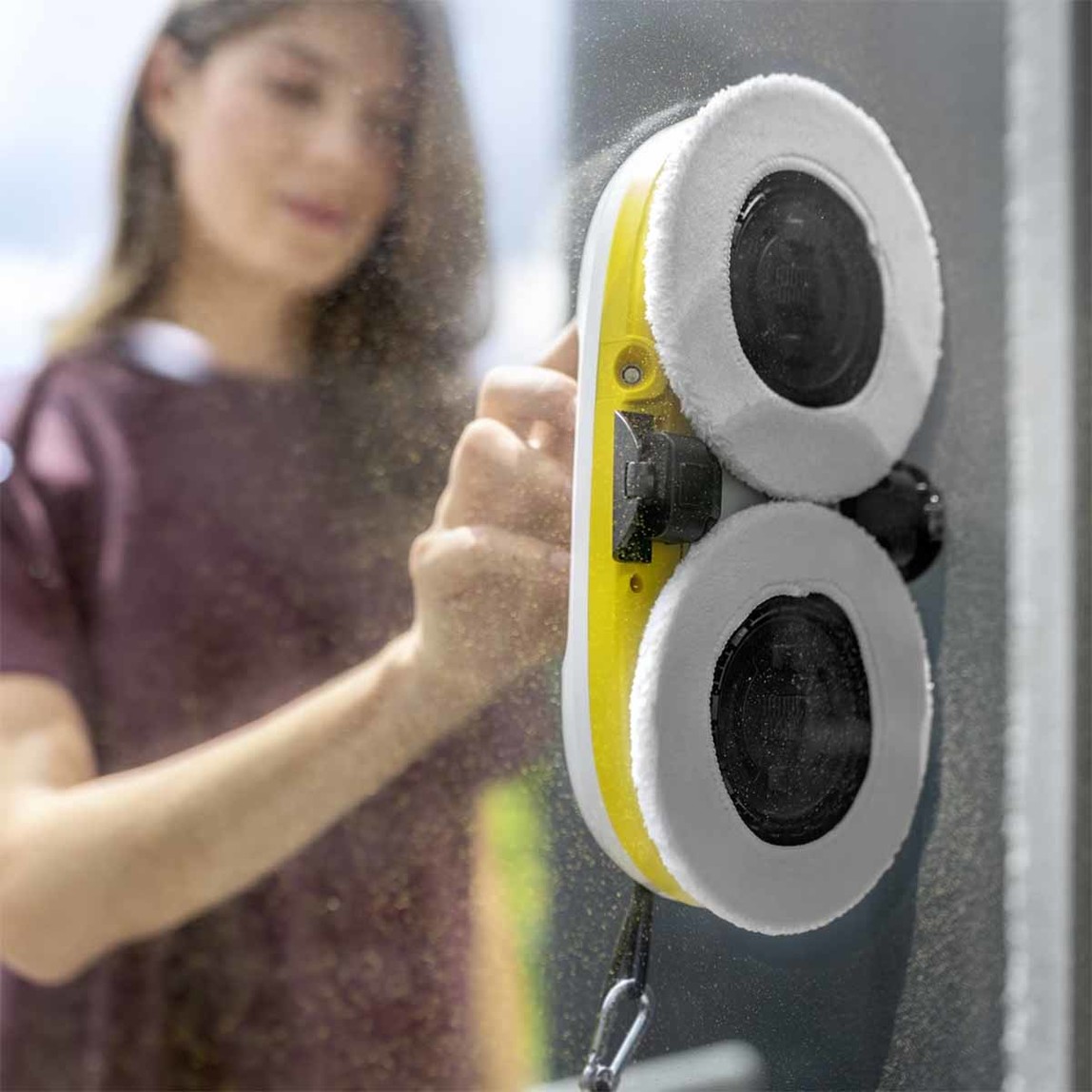    Karcher RCW 2 Cam Temizleme Robotu 