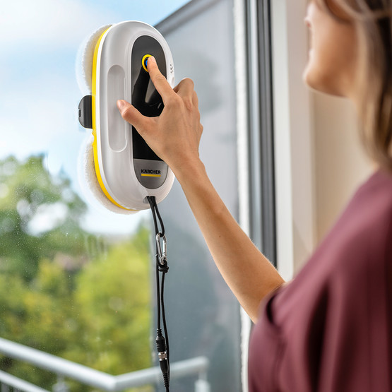 Karcher RCW 2 Extra+ Cam Temizleme Robotu